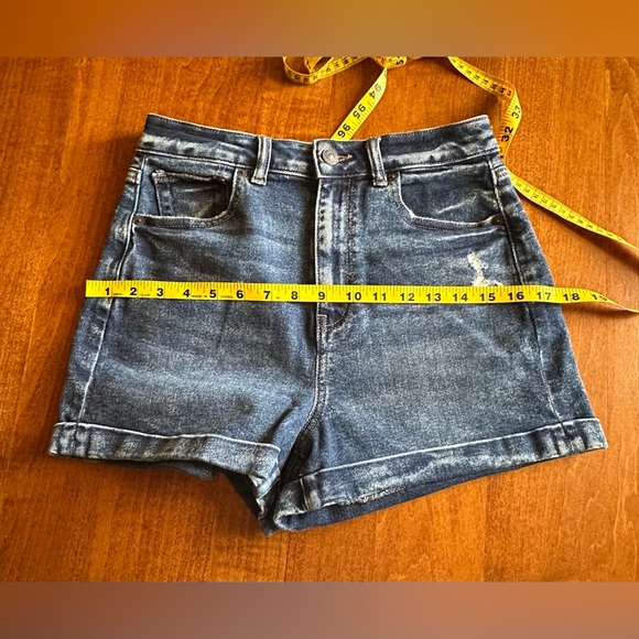 American Eagle Outfitters•women’s highest rise mom shorts•size 4•blue•NWT•new - Picture 13 of 15